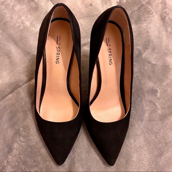 Black Heels - Picture 2 of 3